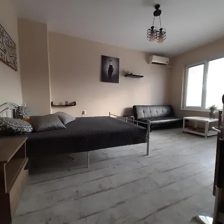Lefterov's Guests Apartment