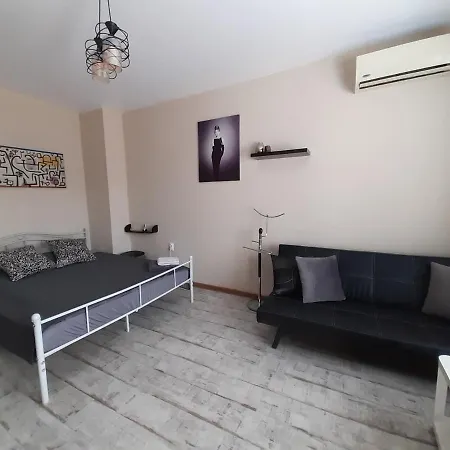 Lefterov's Guests Apartment *